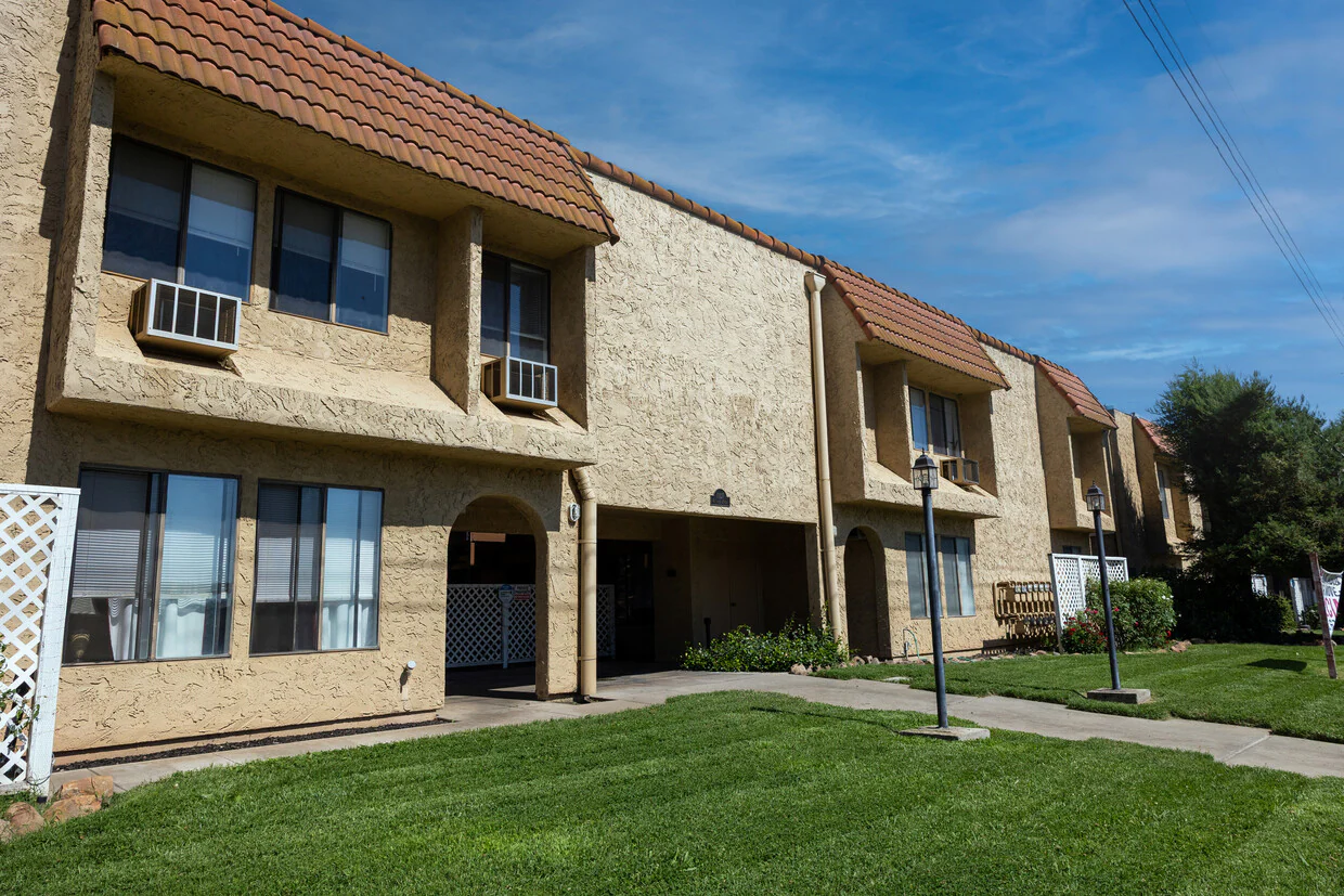 1107 Ramirez Street - 8