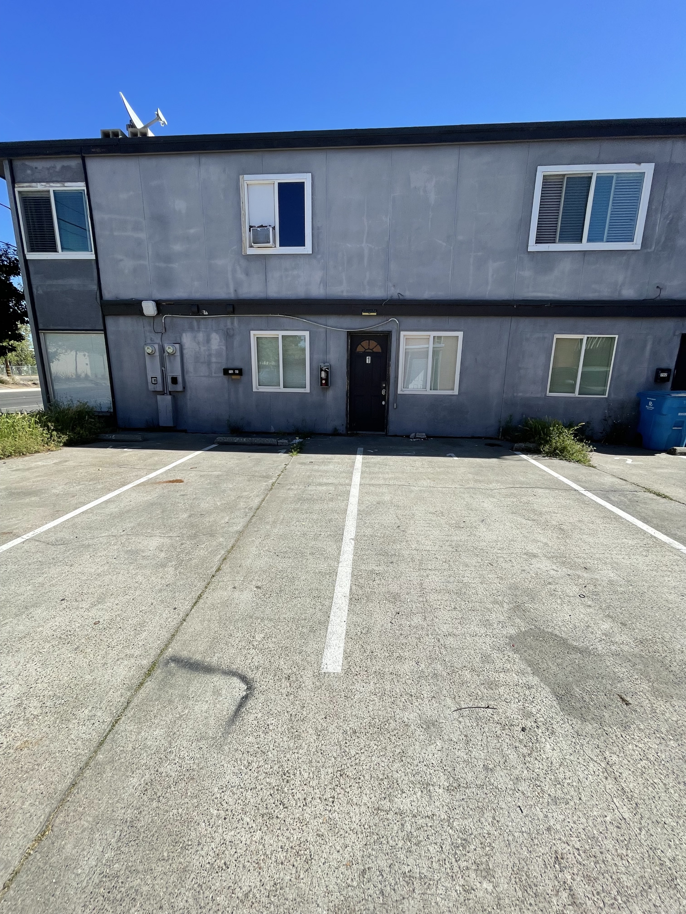 712 Bridge Street - 1