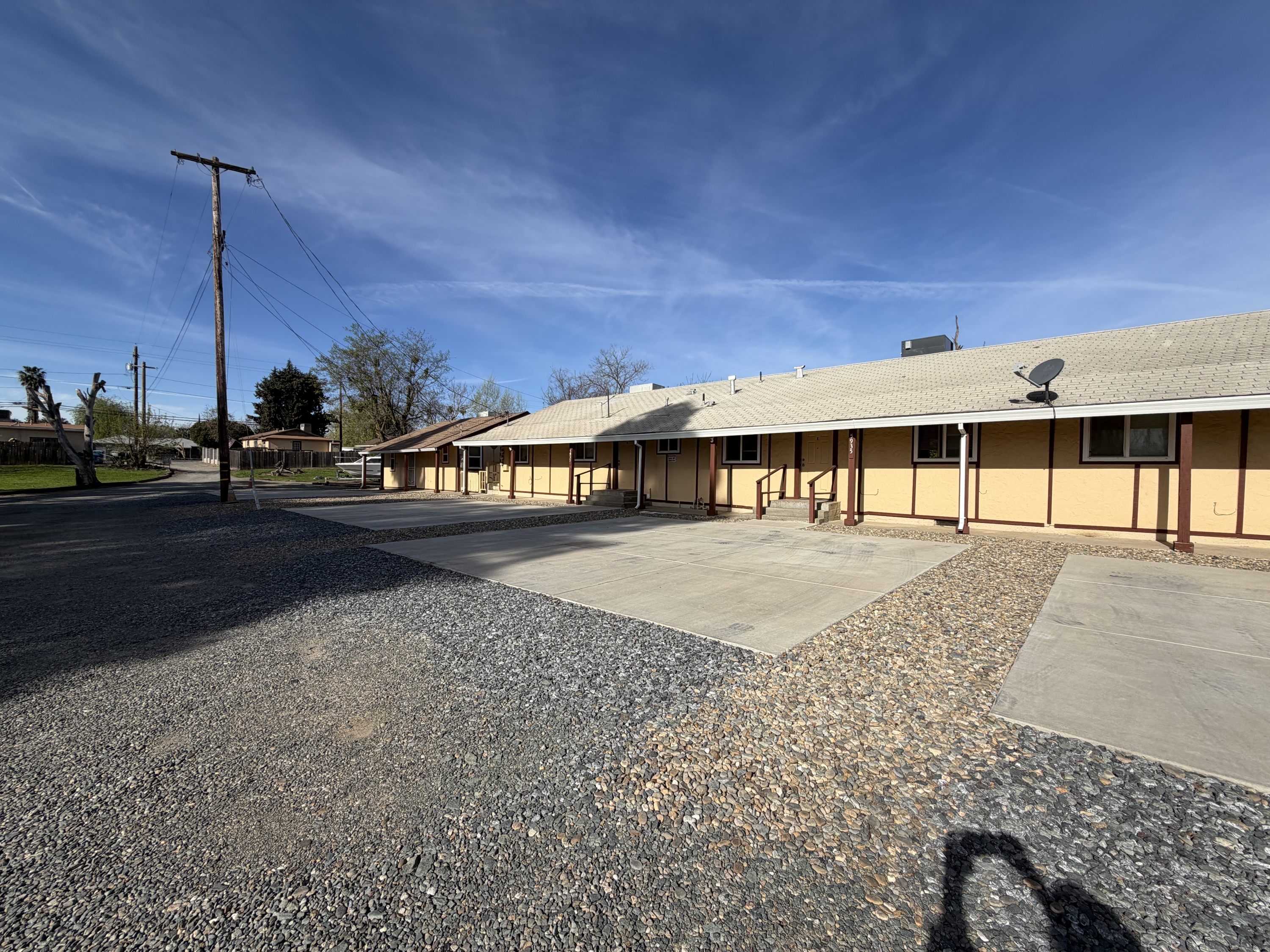 5935 Garden Avenue - E