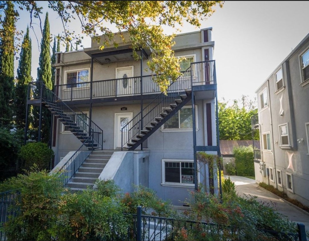 Property main image