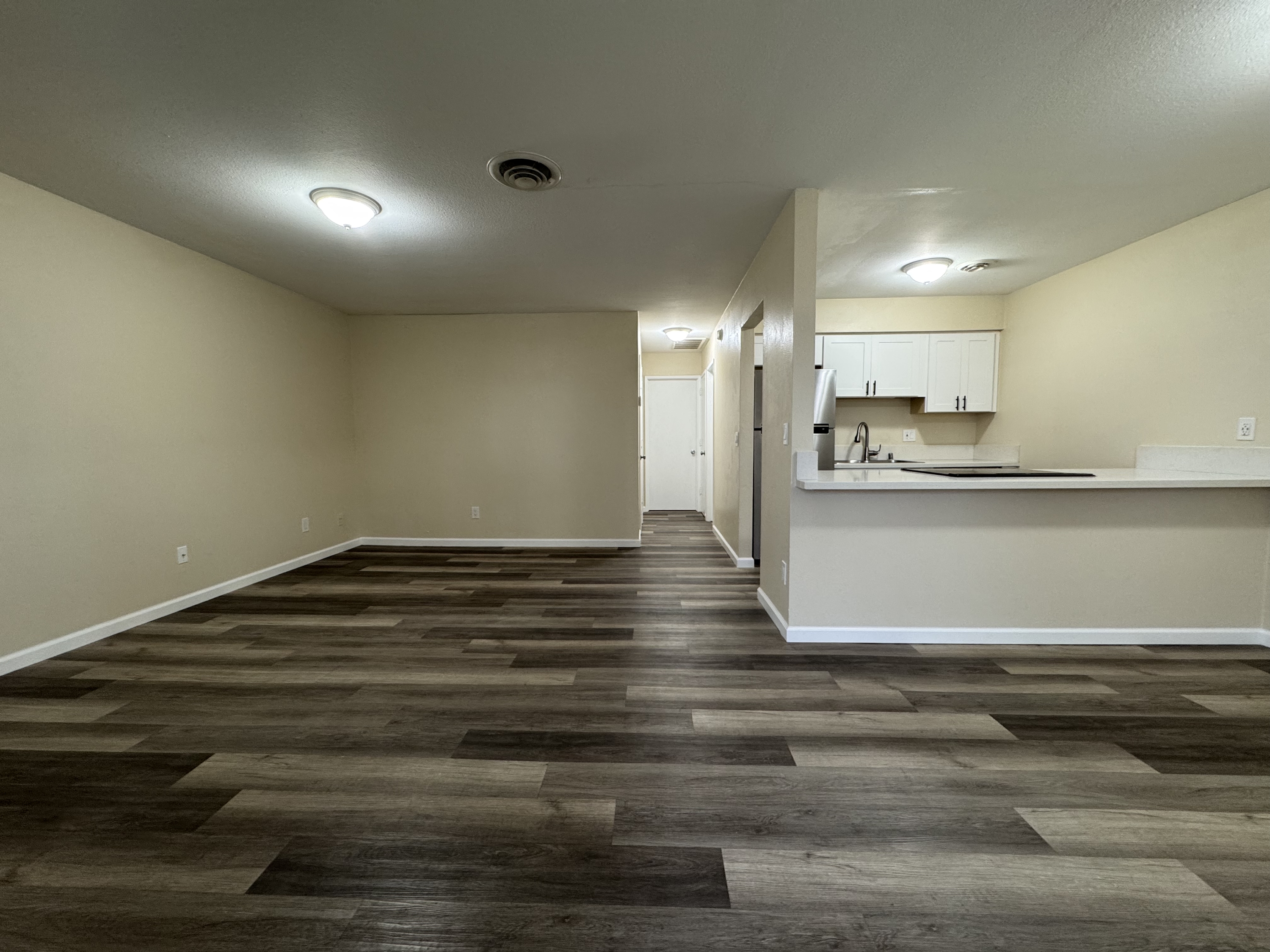 345 Grant Way - 5