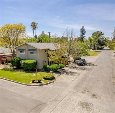 1749 Magnolia Street - 3