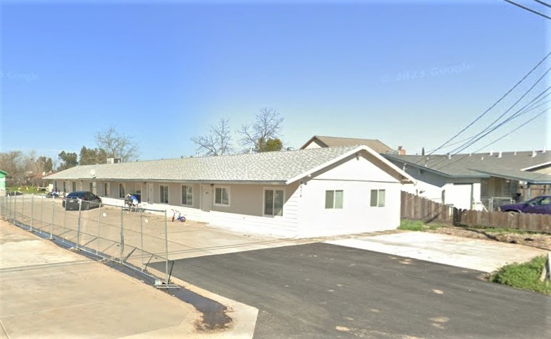 4674 Fleming Way - B